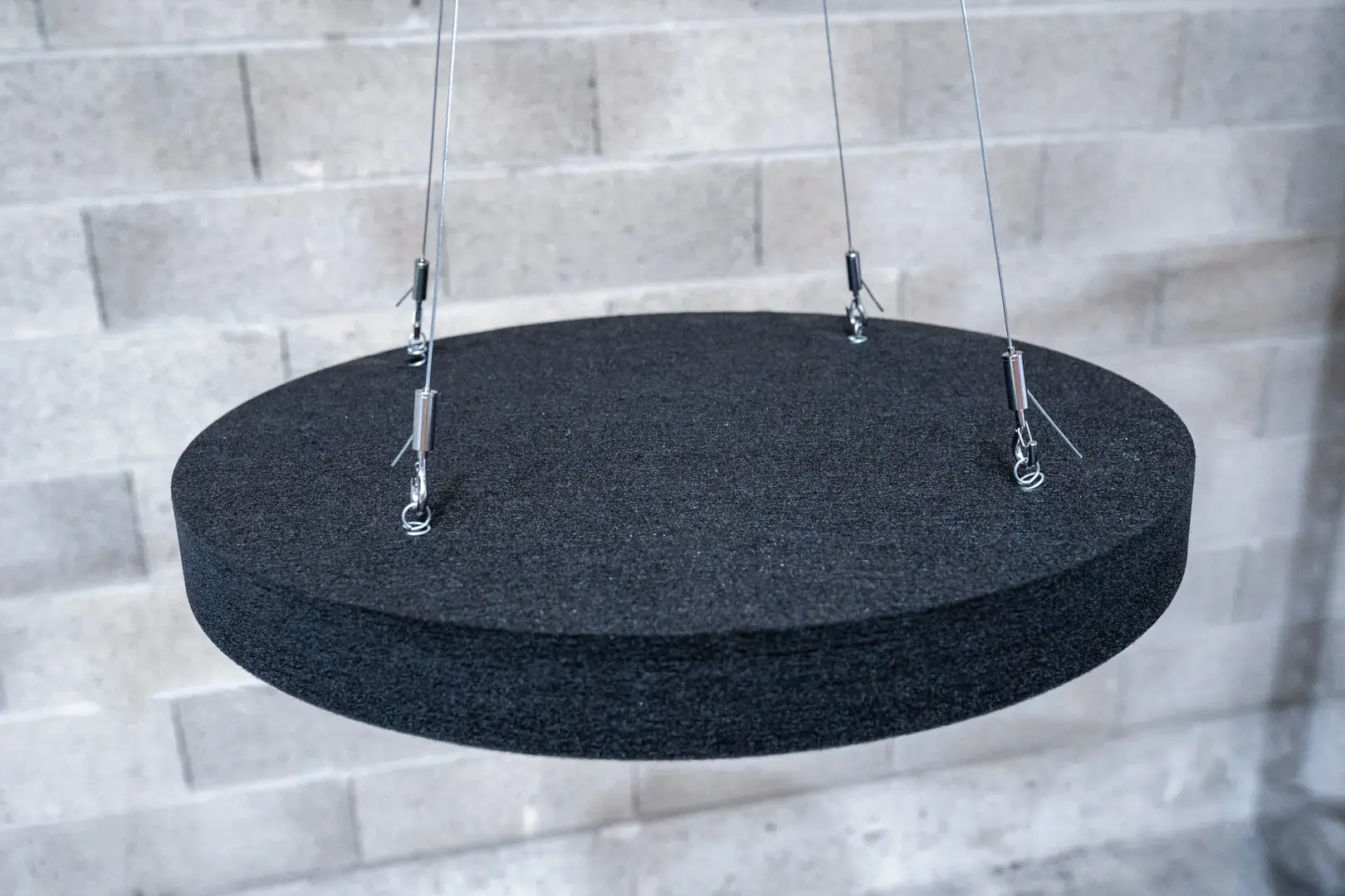 ilot_PureKustik-fixation_DETAIL